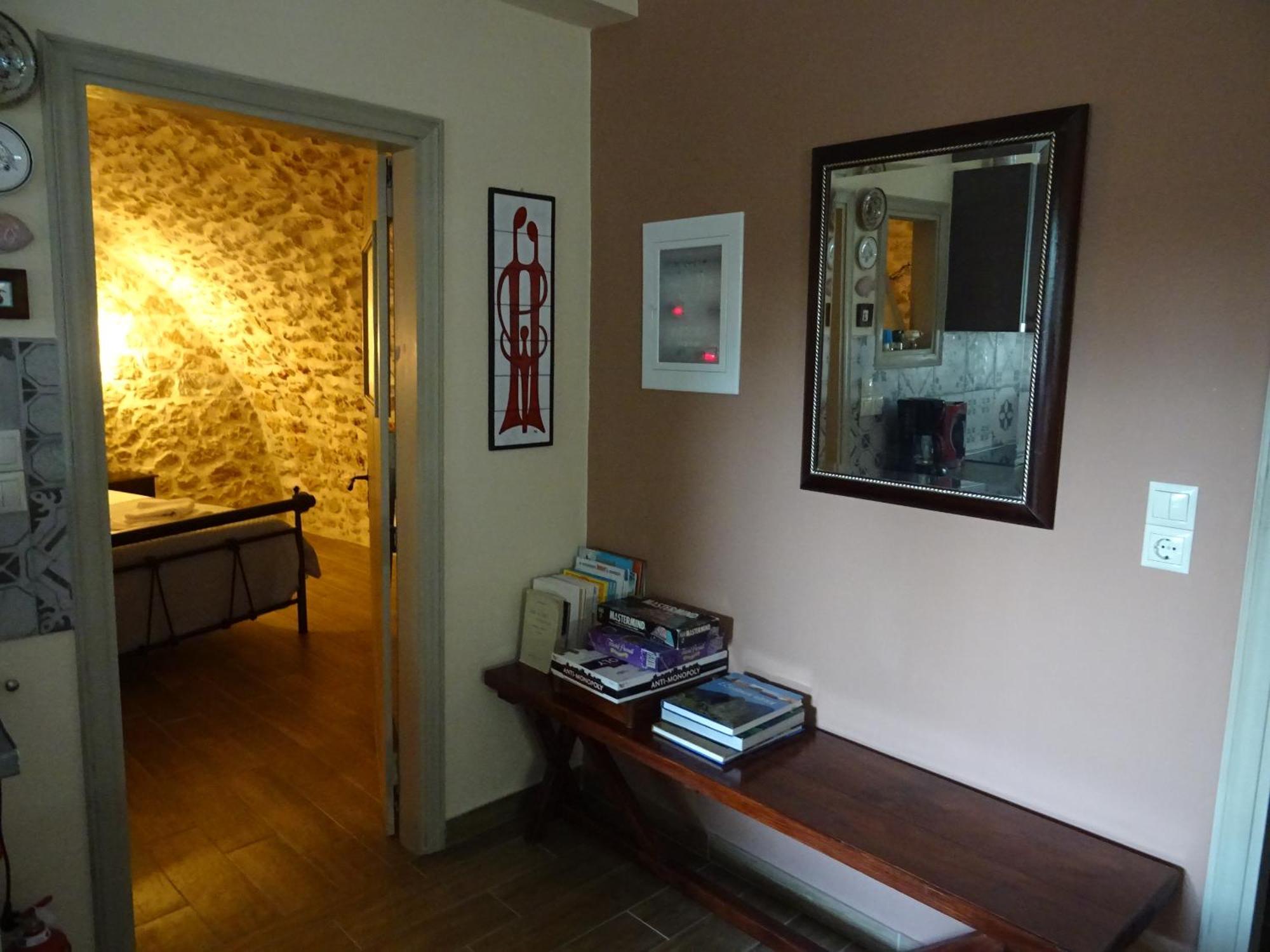 Aspasia House Oitilon Luaran gambar